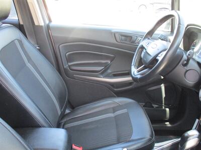 2020 Ford EcoSport SES - Photo 21 - Bell, CA 90201