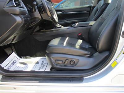 2022 Toyota Camry XSE - Photo 9 - Bell, CA 90201