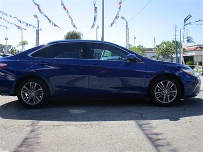 2015 Toyota Camry SE   - Photo 9 - Bell, CA 90201