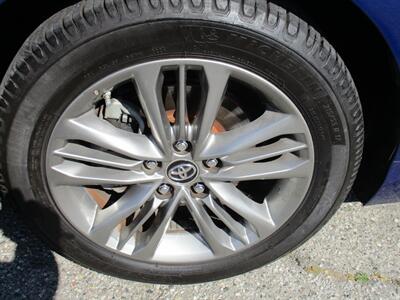 2015 Toyota Camry SE   - Photo 34 - Bell, CA 90201