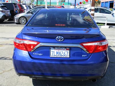 2015 Toyota Camry SE   - Photo 7 - Bell, CA 90201