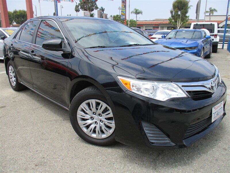2012 Toyota Camry LE  