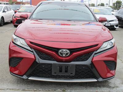 2018 Toyota Camry XLE V6   - Photo 4 - Bell, CA 90201