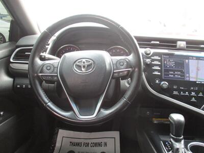 2018 Toyota Camry XLE V6   - Photo 28 - Bell, CA 90201