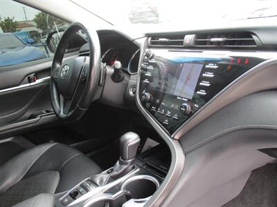 2018 Toyota Camry XLE V6   - Photo 22 - Bell, CA 90201