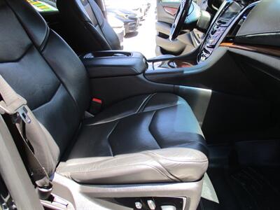2019 Cadillac Escalade ESV Premium Luxury - Photo 25 - Bell, CA 90201