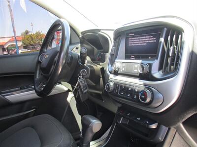 2019 Chevrolet Colorado LT   - Photo 23 - Bell, CA 90201