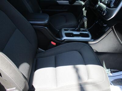 2019 Chevrolet Colorado LT   - Photo 20 - Bell, CA 90201