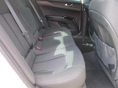 2024 Kia K5 LXS   - Photo 17 - Bell, CA 90201
