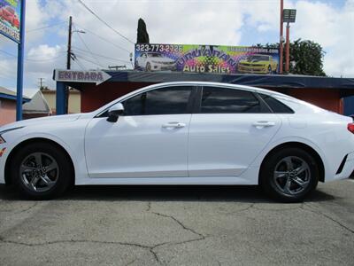 2024 Kia K5 LXS   - Photo 9 - Bell, CA 90201