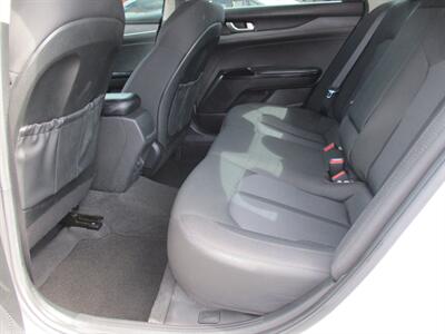 2024 Kia K5 LXS   - Photo 15 - Bell, CA 90201