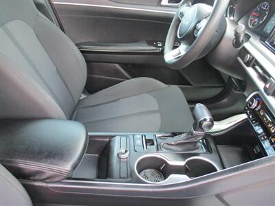 2024 Kia K5 LXS   - Photo 20 - Bell, CA 90201