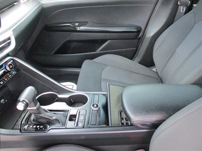2024 Kia K5 LXS   - Photo 13 - Bell, CA 90201