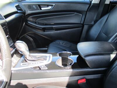 2015 Ford Edge Titanium - Photo 12 - Bell, CA 90201