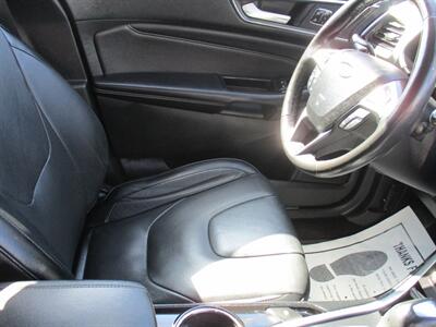 2015 Ford Edge Titanium - Photo 23 - Bell, CA 90201