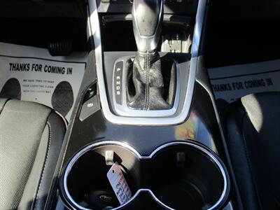 2015 Ford Edge Titanium - Photo 25 - Bell, CA 90201