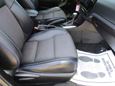 2017 Toyota Corolla SE   - Photo 18 - Bell, CA 90201