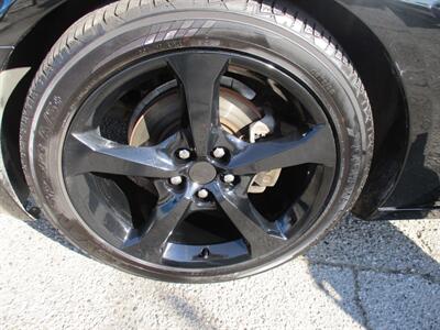 2013 Chevrolet Camaro LT - Photo 28 - Bell, CA 90201