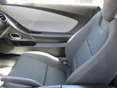 2012 Chevrolet Camaro LS - Photo 14 - Bell, CA 90201