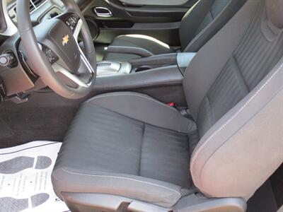 2012 Chevrolet Camaro LS - Photo 11 - Bell, CA 90201