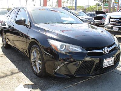 2017 Toyota Camry SE   - Photo 6 - Bell, CA 90201