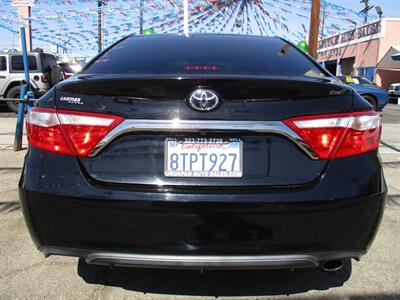 2017 Toyota Camry SE   - Photo 9 - Bell, CA 90201