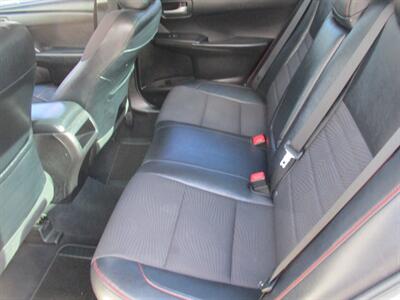 2016 Toyota Camry SE   - Photo 17 - Bell, CA 90201