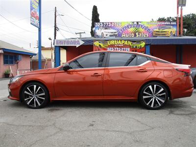 2019 Nissan Altima 2.5 SR   - Photo 11 - Bell, CA 90201