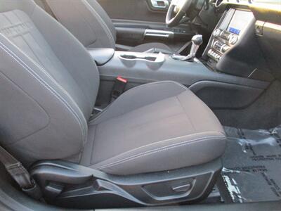 2022 Ford Mustang EcoBoost   - Photo 16 - Bell, CA 90201