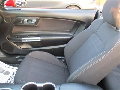 2022 Ford Mustang EcoBoost   - Photo 13 - Bell, CA 90201