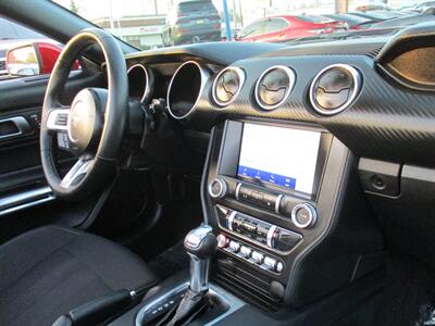 2022 Ford Mustang EcoBoost   - Photo 19 - Bell, CA 90201