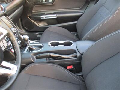 2022 Ford Mustang EcoBoost   - Photo 12 - Bell, CA 90201