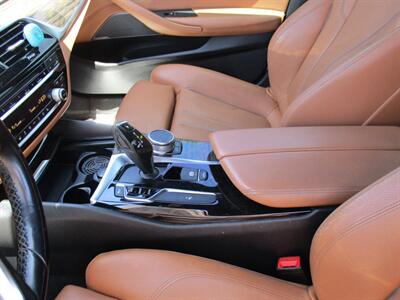 2018 BMW 540i - Photo 13 - Bell, CA 90201