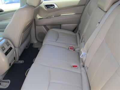 2014 Nissan Pathfinder SL - Photo 17 - Bell, CA 90201