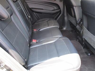 2015 Mercedes-Benz ML 350   - Photo 18 - Bell, CA 90201