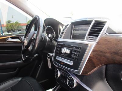 2015 Mercedes-Benz ML 350   - Photo 23 - Bell, CA 90201