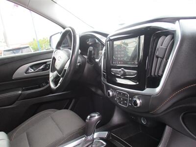 2020 Chevrolet Traverse LT Cloth - Photo 21 - Bell, CA 90201