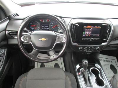 2020 Chevrolet Traverse LT Cloth - Photo 28 - Bell, CA 90201