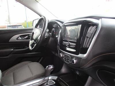 2020 Chevrolet Traverse LT Cloth - Photo 22 - Bell, CA 90201