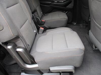 2020 Chevrolet Traverse LT Cloth - Photo 15 - Bell, CA 90201