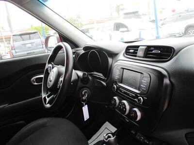 2019 Kia Soul - Photo 21 - Bell, CA 90201