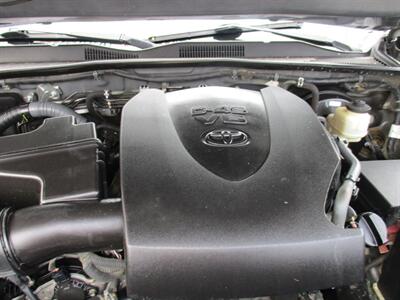 2016 Toyota Tacoma Double Cab SR5 V6 - Photo 27 - Bell, CA 90201