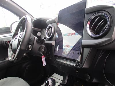 2016 Toyota Tacoma Double Cab SR5 V6 - Photo 20 - Bell, CA 90201