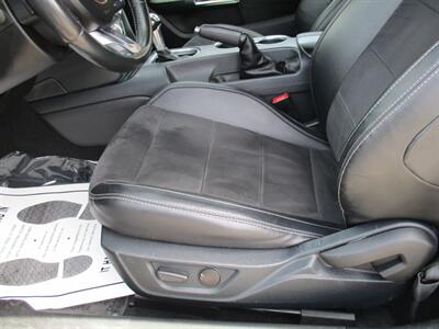 2021 Ford Mustang EcoBoost Premium - Photo 11 - Bell, CA 90201
