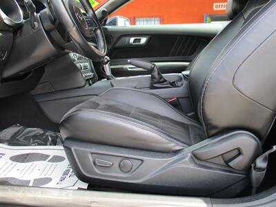 2021 Ford Mustang EcoBoost Premium - Photo 10 - Bell, CA 90201