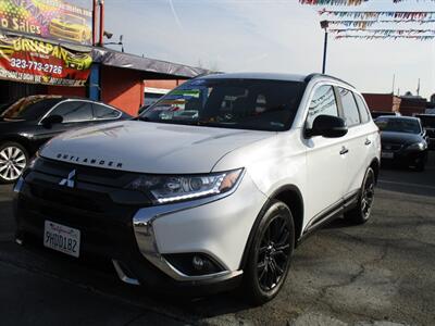 2019 Mitsubishi Outlander SEL   - Photo 5 - Bell, CA 90201