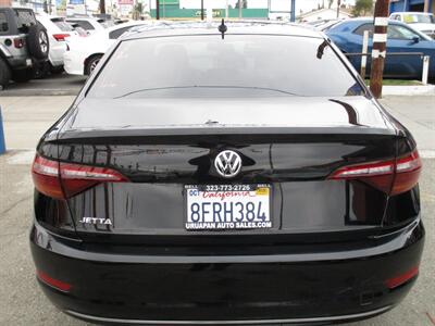 2019 Volkswagen Jetta SE   - Photo 10 - Bell, CA 90201