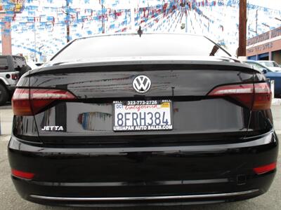 2019 Volkswagen Jetta SE   - Photo 9 - Bell, CA 90201