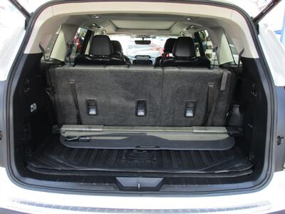 2019 Subaru Ascent Limited - Photo 7 - Bell, CA 90201
