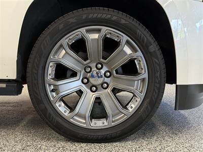 2015 GMC Yukon XL Denali - Photo 11 - Grand Rapids, MI 49504
